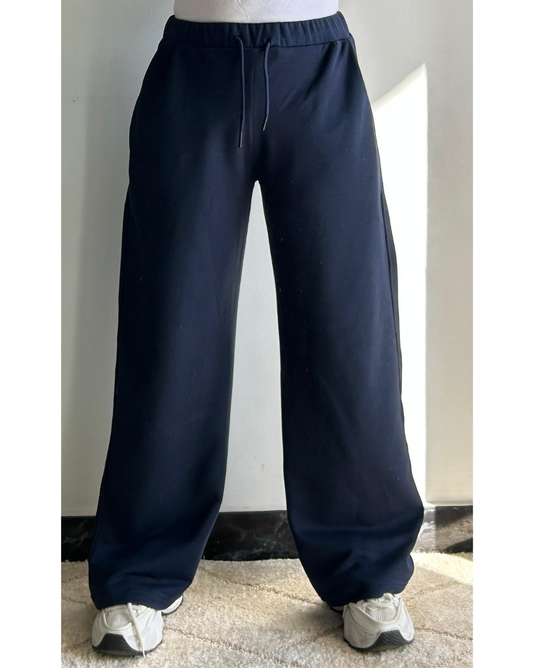 Wide leg sweatpants